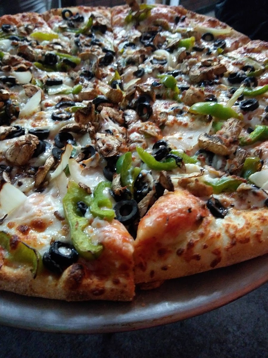 Dough Boyz Pizza & Wings-6