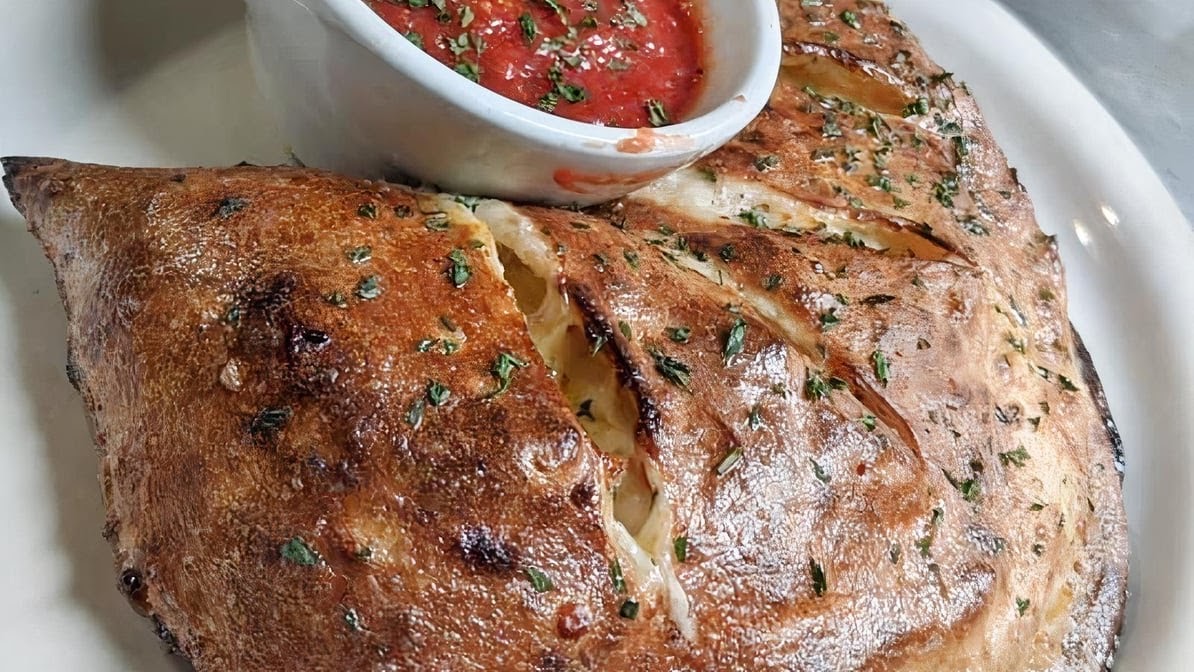 Dough Boyz Pizza & Wings-7