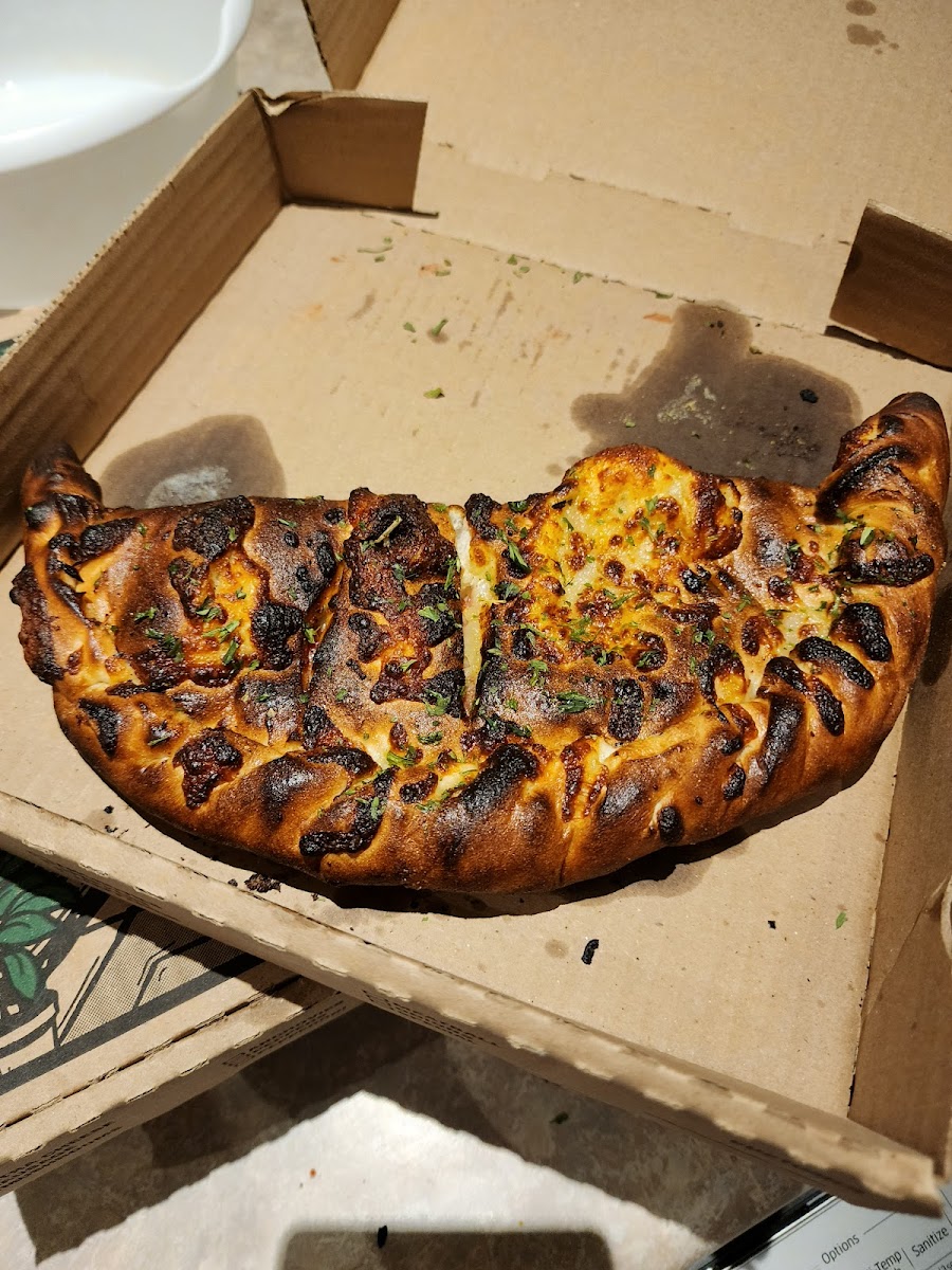 Dough Boyz Pizza & Wings-9